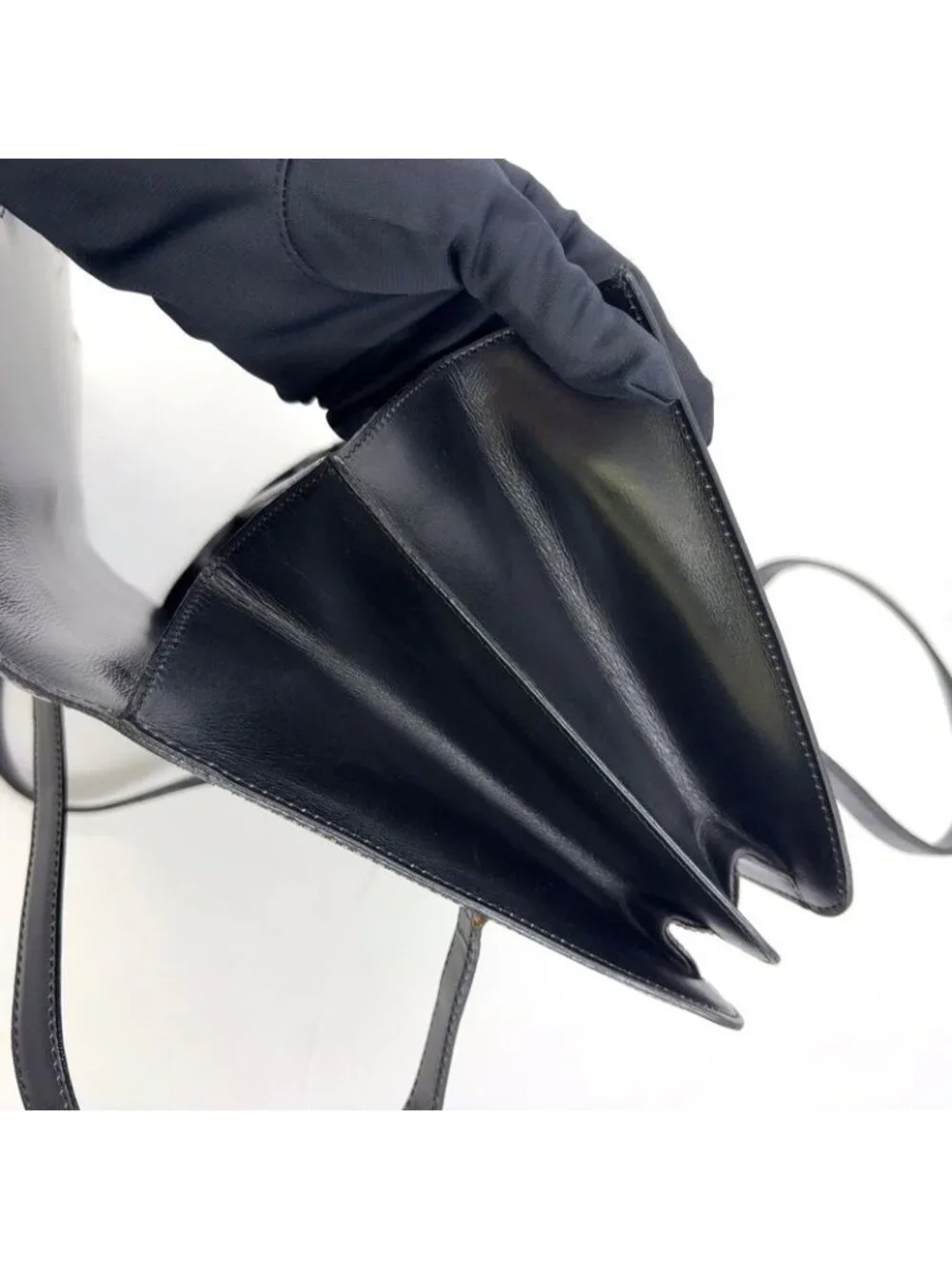 ★SOLD★ Celine Triomphe Leather Black Handbag Gold - Picture 15 of 15